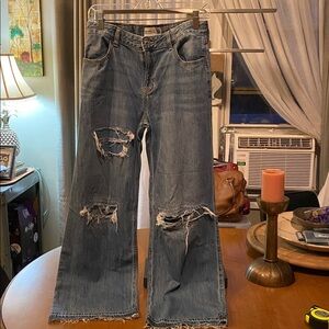 Abercrombie Kids High Rise Ultra Wide Leg Jeans in size 17/18 Regular (Y403)